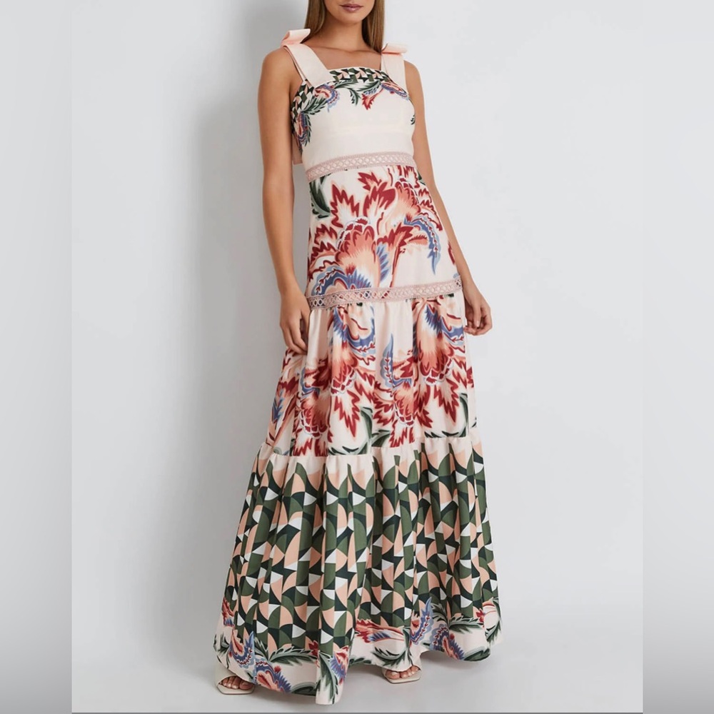 PatBO Plitka Maxi Dress